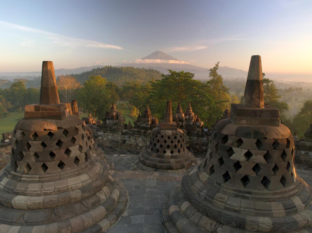 Amanjiwo Hotel Magelang Exterior photo