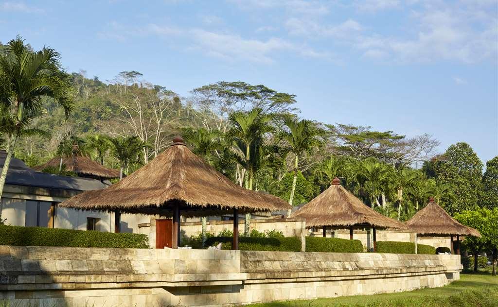 Amanjiwo Hotel Magelang Exterior photo